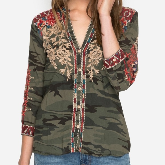 Johnny Was Tops - Johnny was VERONICA V-NECK BUTTON DOWN